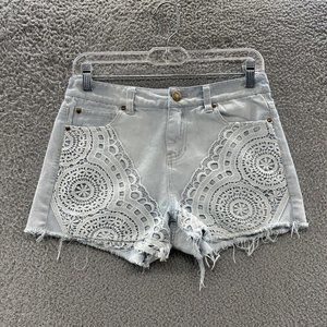 Design Lab Lord & Taylor Shorts Women's 26 Blue Denim Embroidered Cut Off Shorts